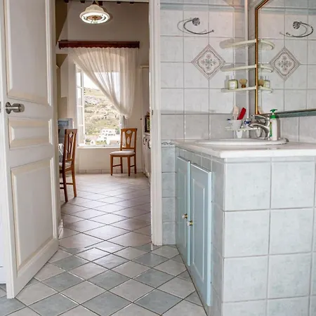 Appartement Neoclassical Splendor Unique Experience In Leros