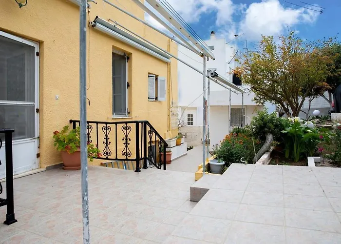 Daire Neoclassical Splendor Unique Experience In Leros